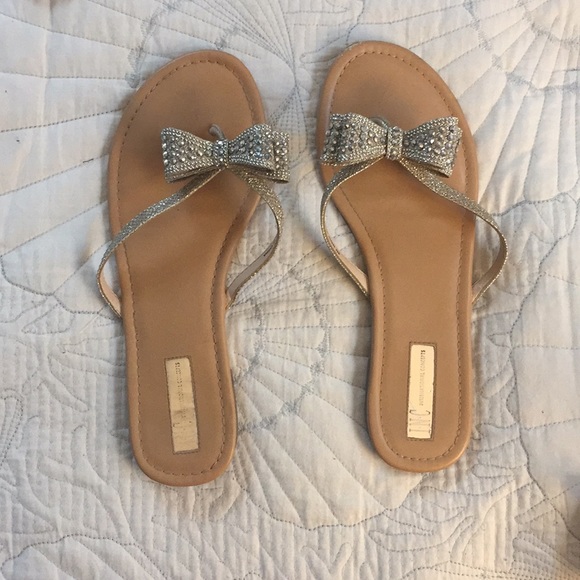 sparkly bow flip flops
